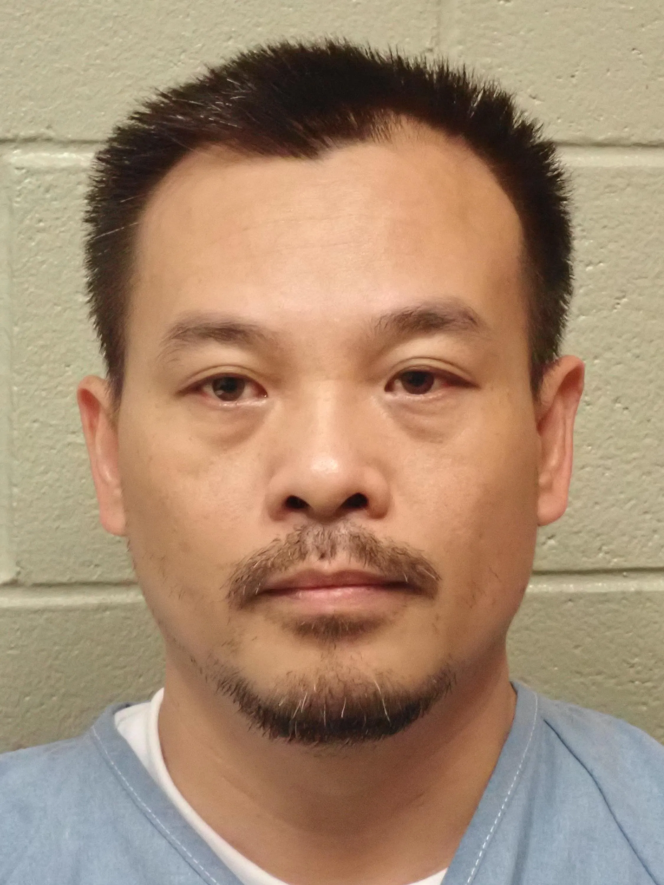 Registry photo of Tuan N Nguyen