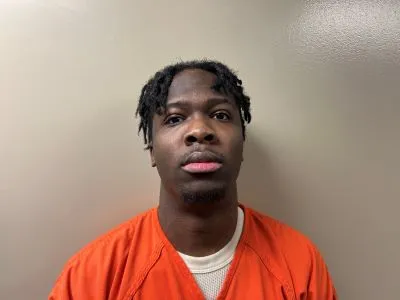 Registry photo of Joseph Elijah Avery