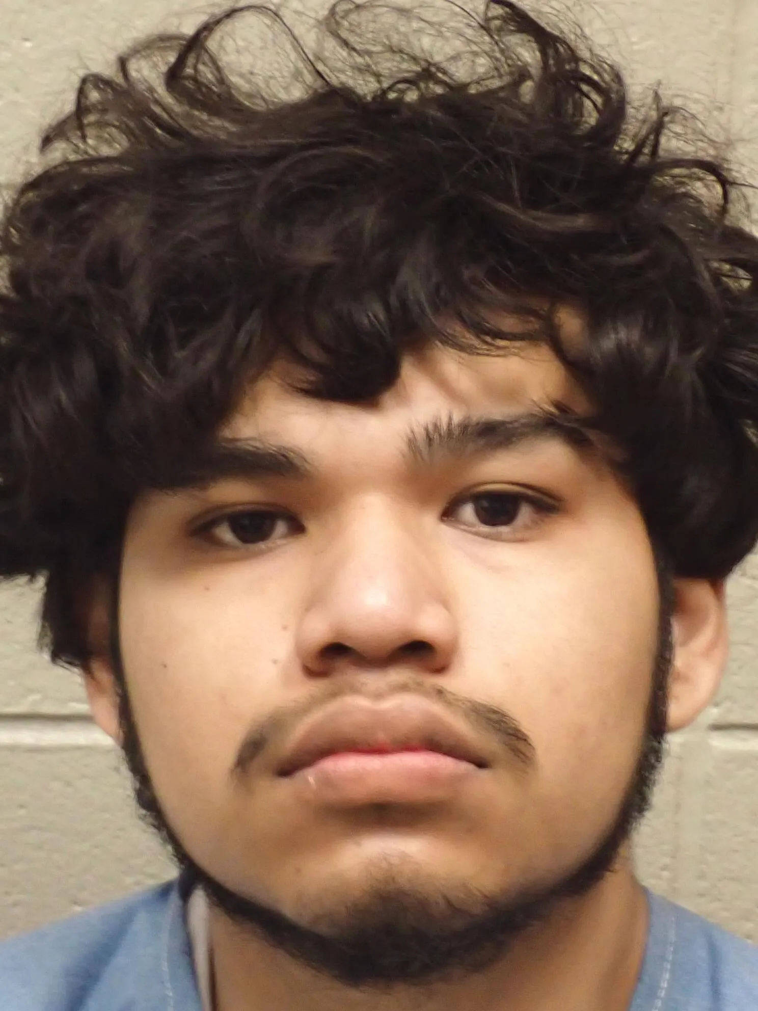 Registry photo of Anthony Velazques-Cruz