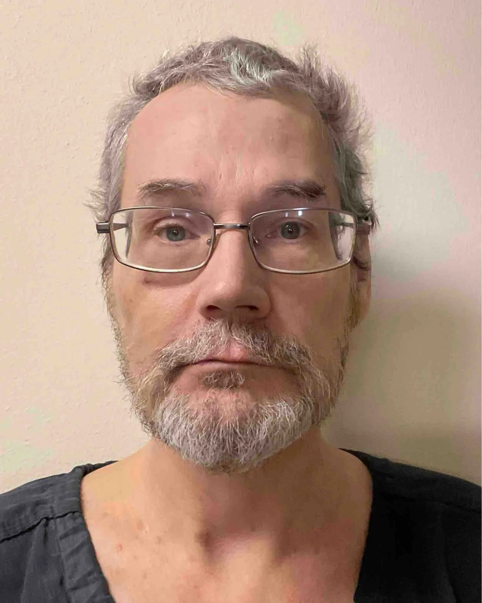 Registry photo of Larry James Cook