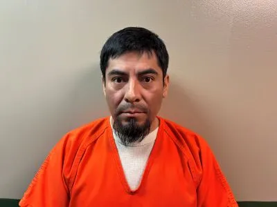 Registry photo of Joseph R Santiago