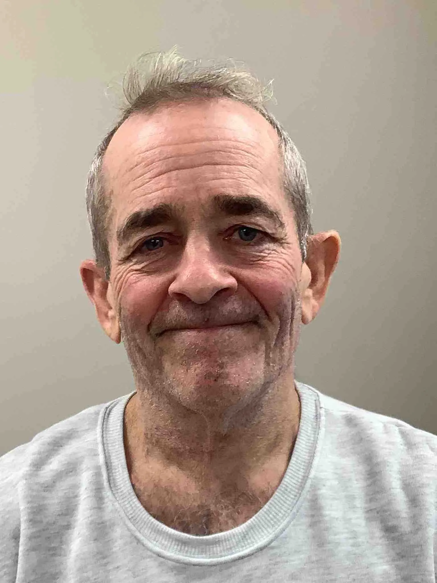 Registry photo of Donald Thinnes