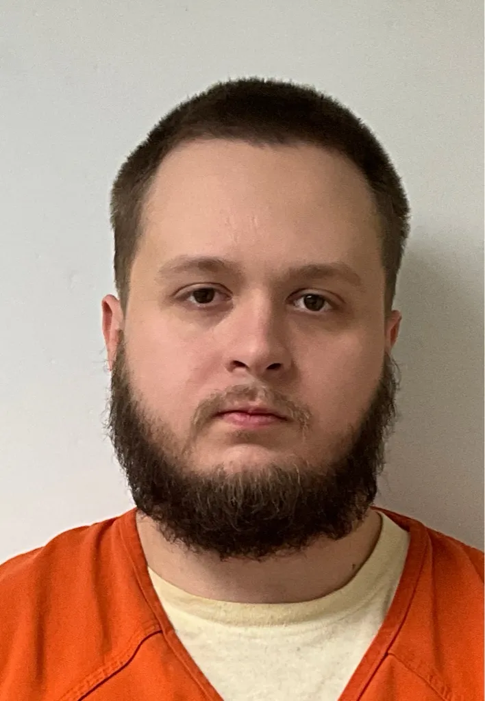 Registry photo of Richard Logan Long-Davis