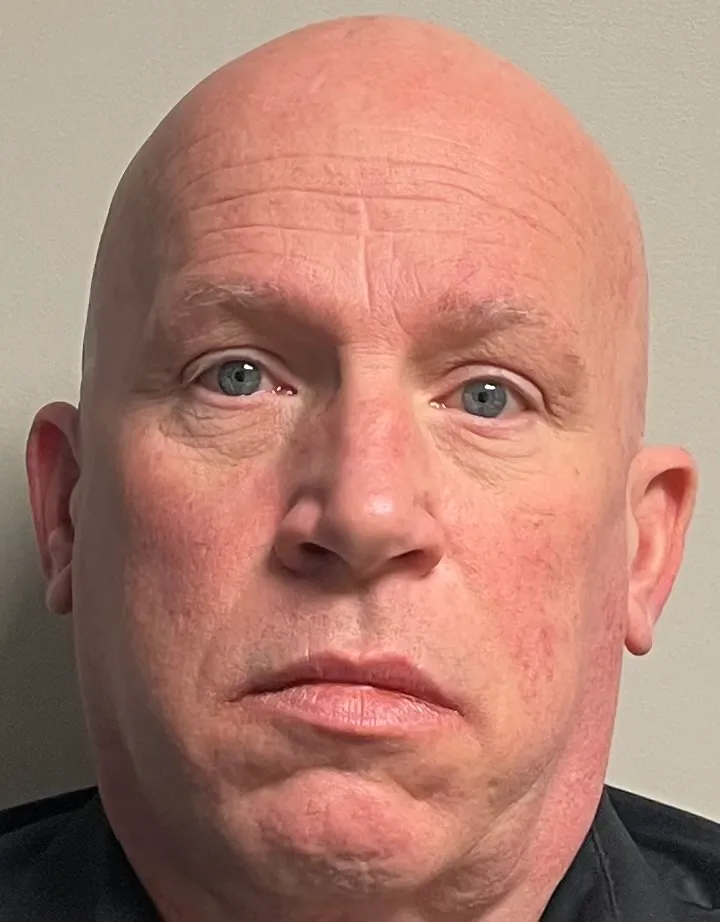 Registry photo of Robert Edgar Anusewicz