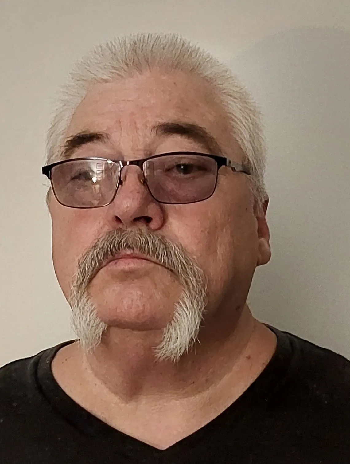 Registry photo of Milton T Sweeney