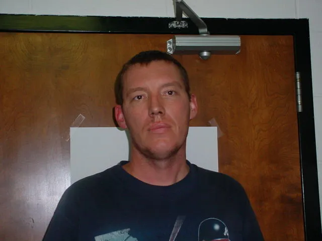 Registry photo of Ernest Owen Allphin