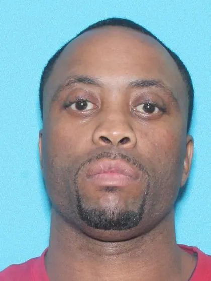 Registry photo of Edward Miller