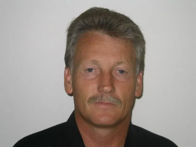 Registry photo of Leonard Harold Hurst