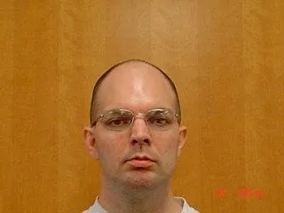 Registry photo of Alvyn L Aichinger