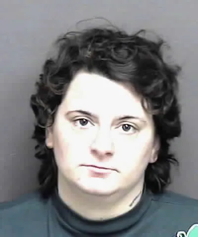 Registry photo of Angel L Carter