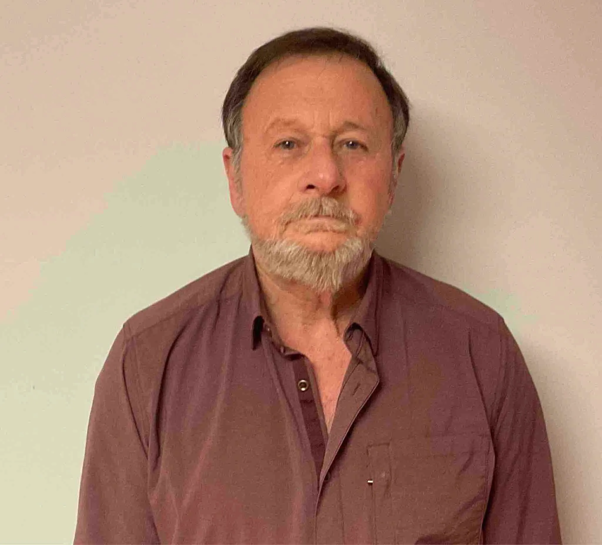 Registry photo of Robert Paul St-Romain