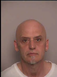 Registry photo of Robert Wayne Glover