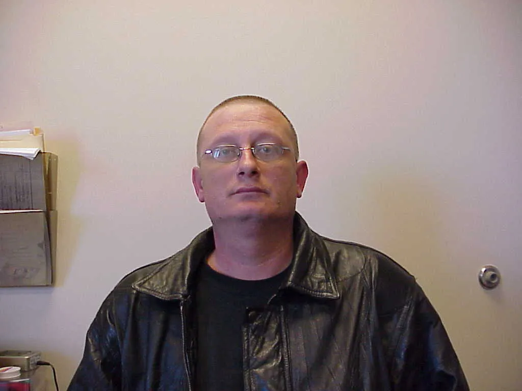 Registry photo of Barry Thomas Cornwell