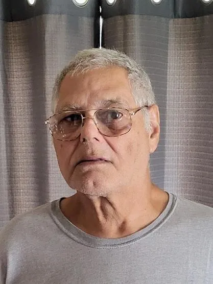 Registry photo of Frank Defina