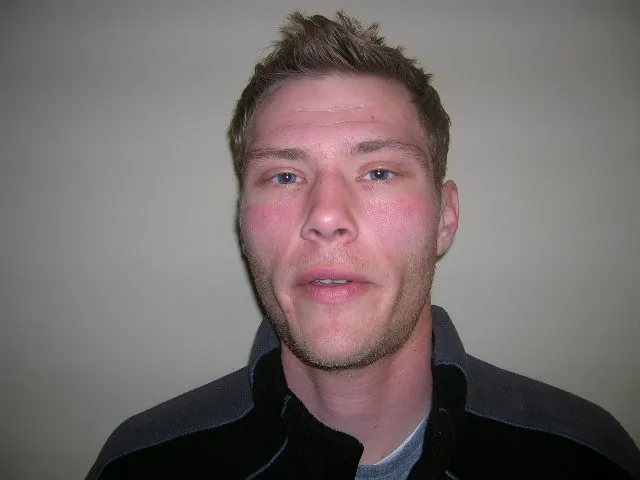 Registry photo of Travis L Oliver