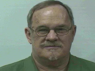 Registry photo of Frederick Wade Dick