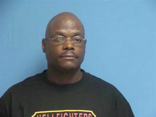 Registry photo of Wallace Preston Watlington