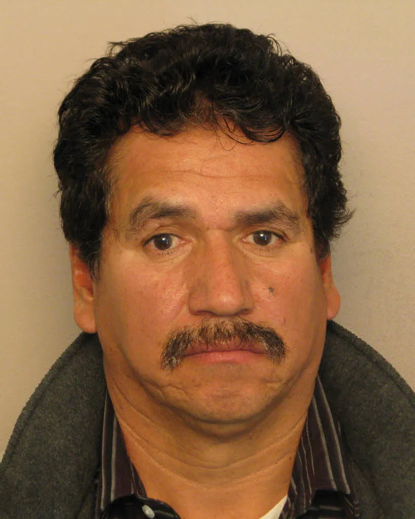 Registry photo of Raul Meza-Macias