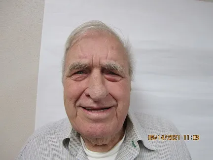 Registry photo of Aubrey Dean Cole