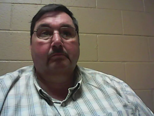 Registry photo of Michael Eugene Teboe