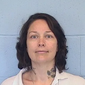 Registry photo of Rebecca Jo Alejandres