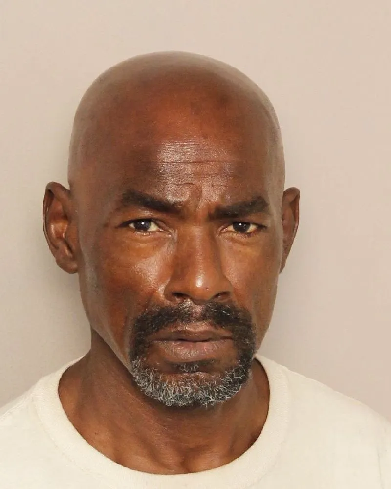Registry photo of Ronald Flournoy