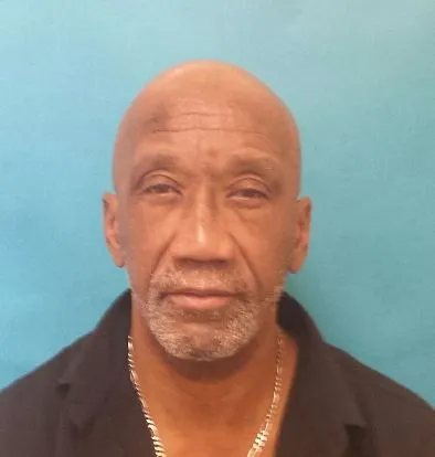 Registry photo of Donnie Earl Gray