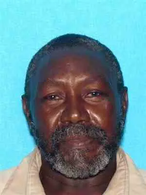 Registry photo of Charlie Wayne Buford