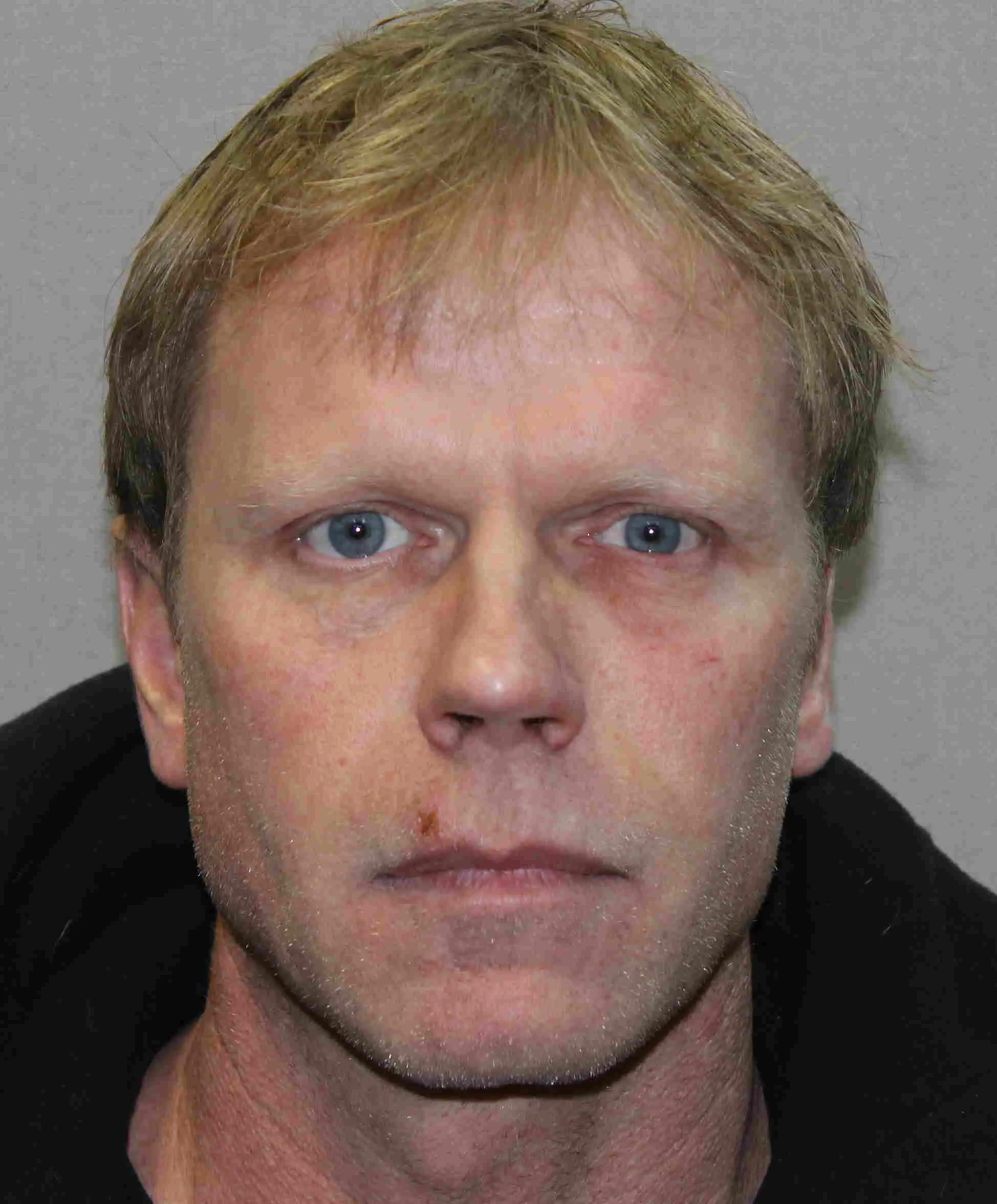 Registry photo of James Lawrence Lennon