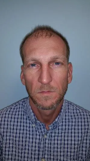 Registry photo of Robert Howard Wesley