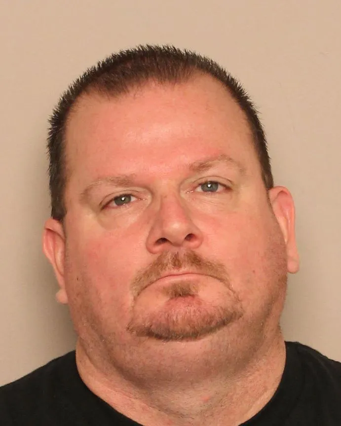 Registry photo of Robert Ray Edwards