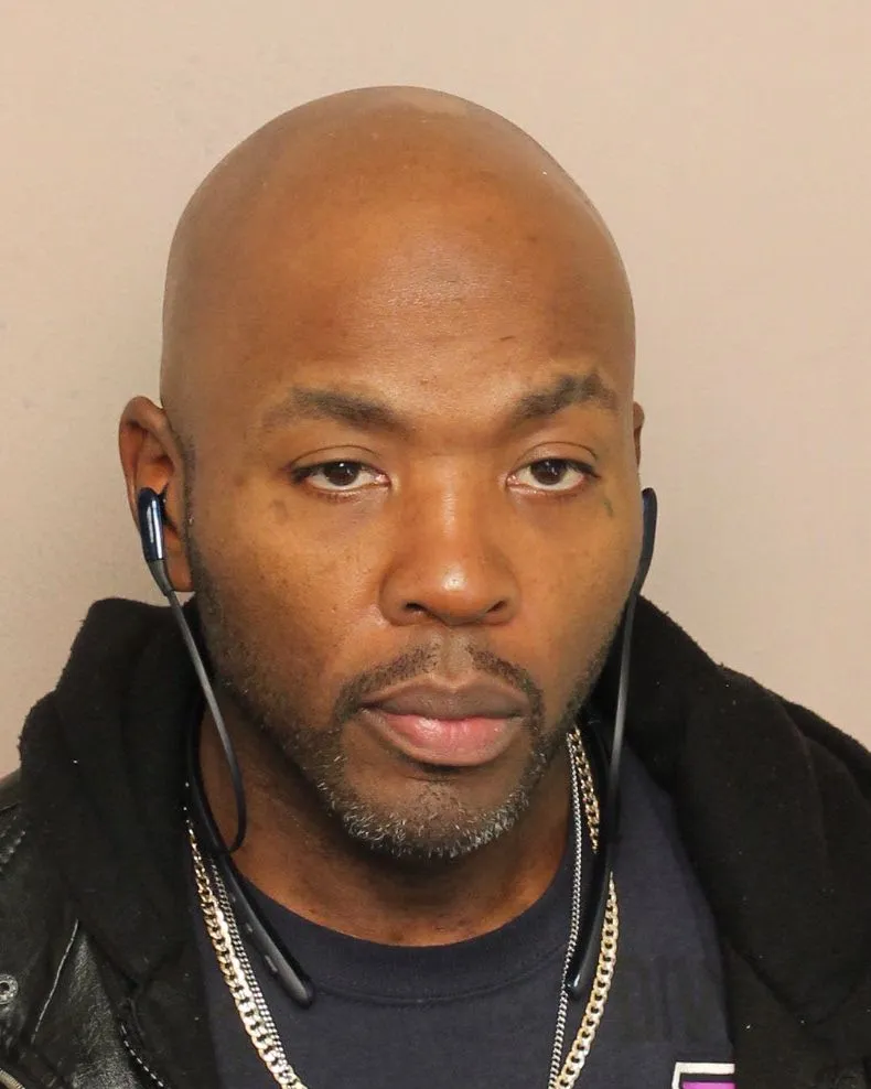 Registry photo of Askari Shekhem Amen