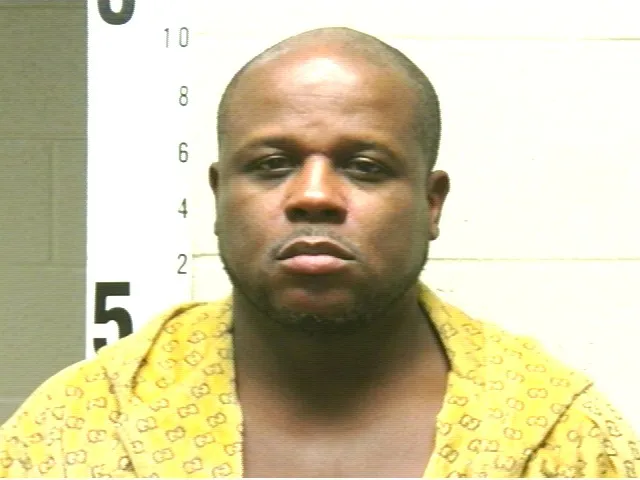 Registry photo of Perry Leonard Burnett