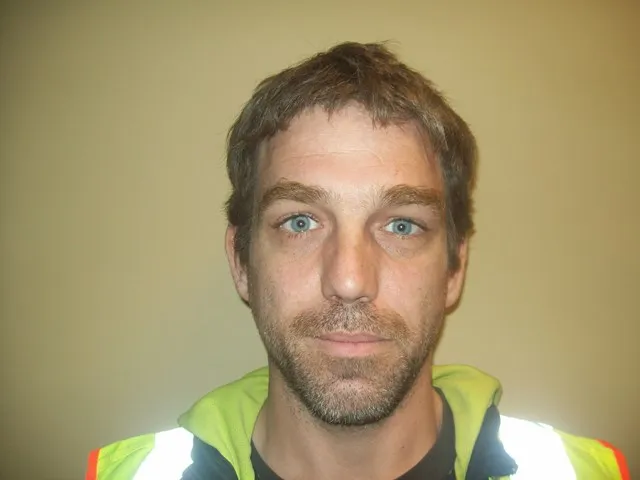 Registry photo of John William Avery