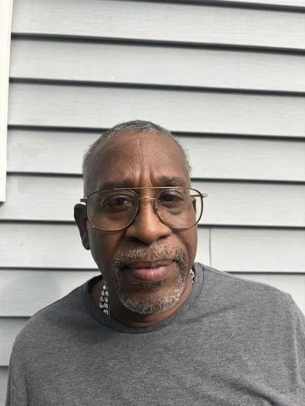 Registry photo of Leslie Leavell Baptiste