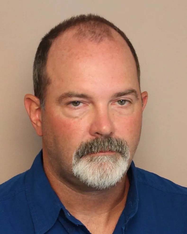 Registry photo of Telford Gale Cruickshank