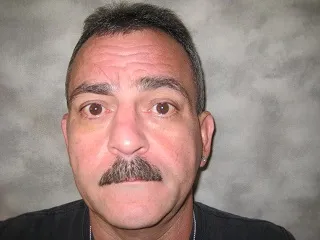 Registry photo of Hector Ivan Torres