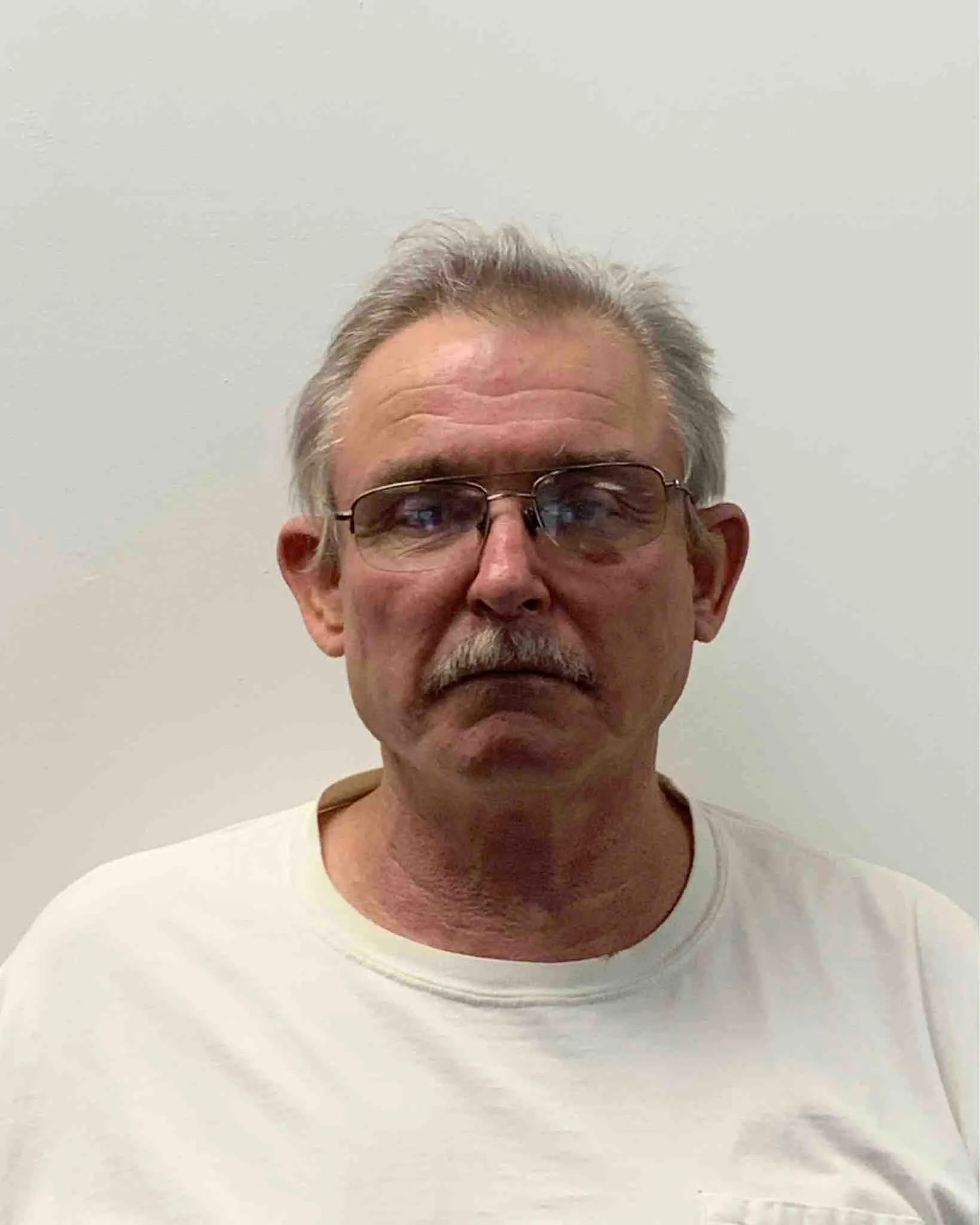 Registry photo of Edward Spriggs Davison