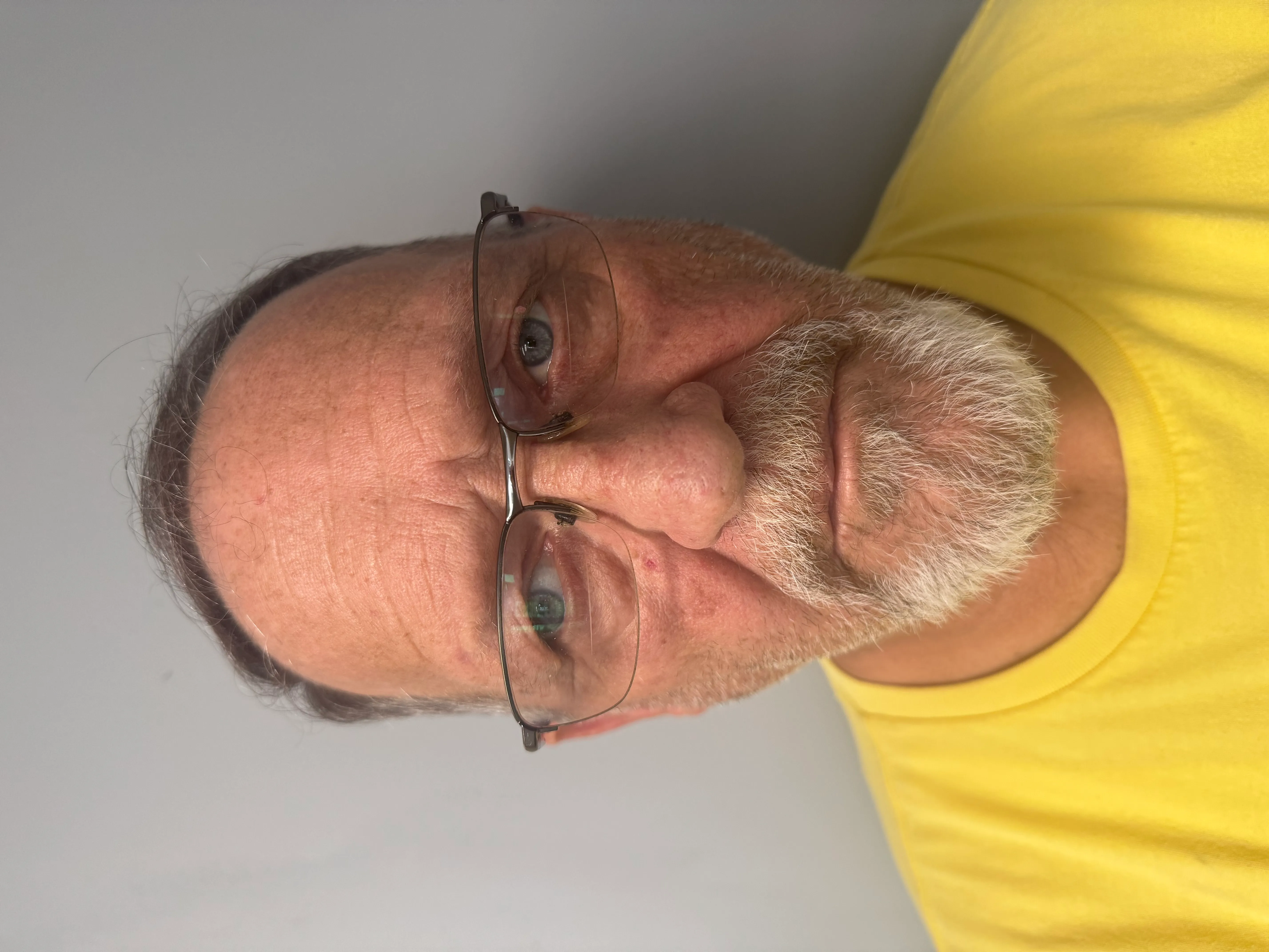 Registry photo of Thomas Dewey Hoss