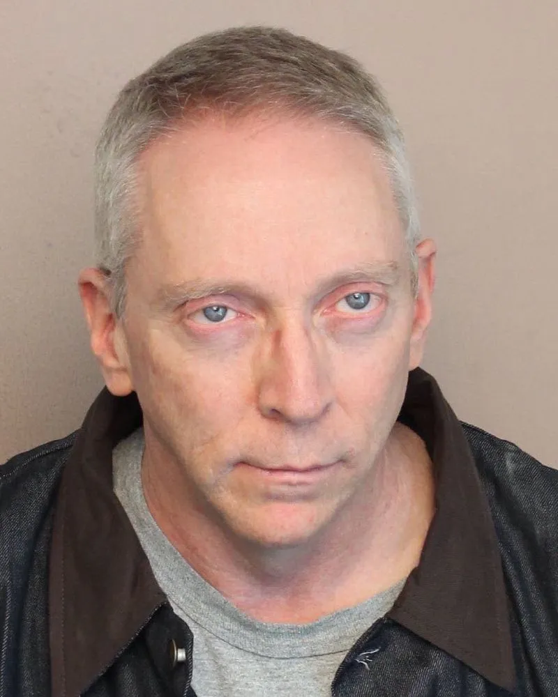 Registry photo of Charles Linah Parris