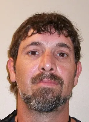 Registry photo of Walter Lawrence Holland