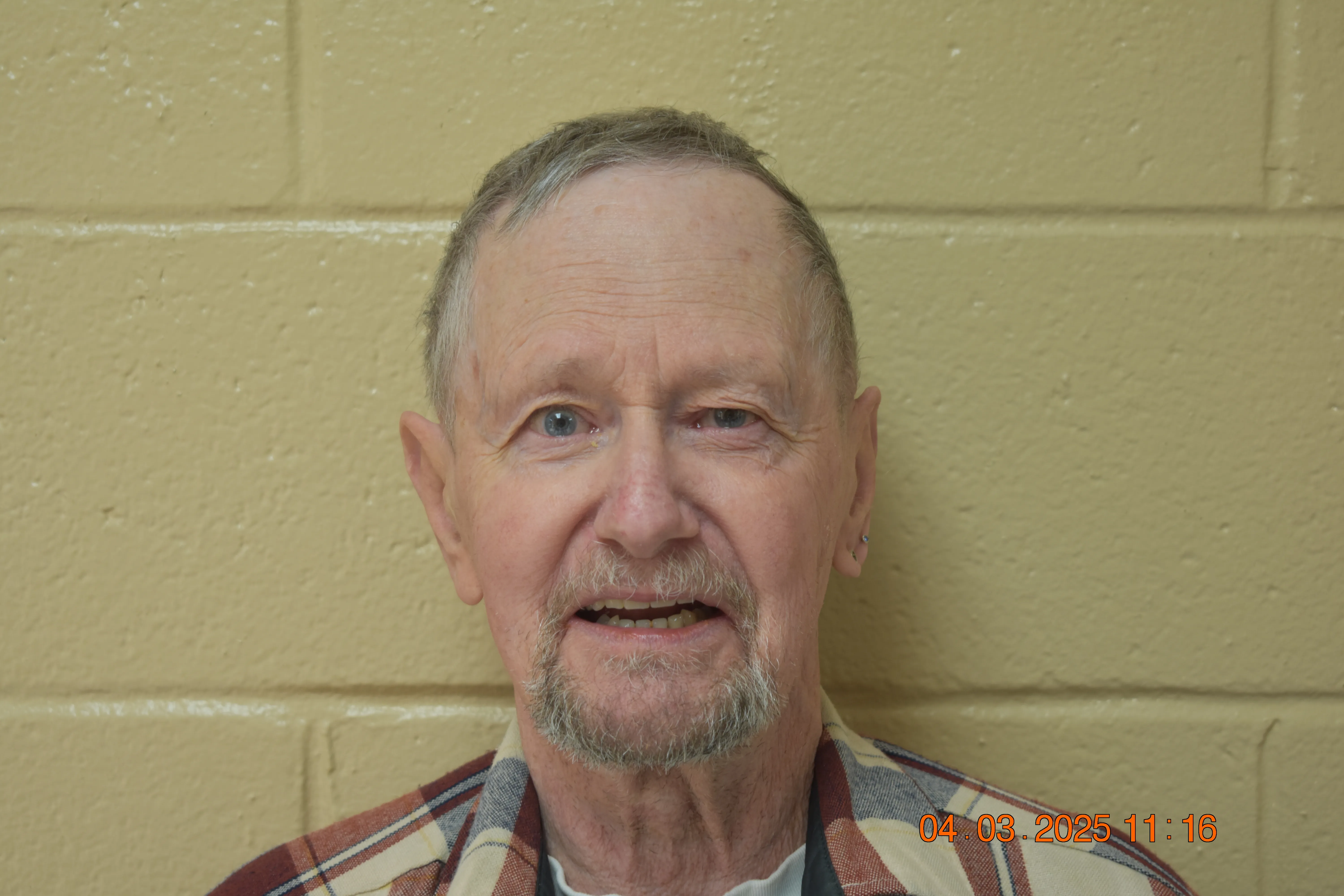 Registry photo of Francis Donnie Pivonka