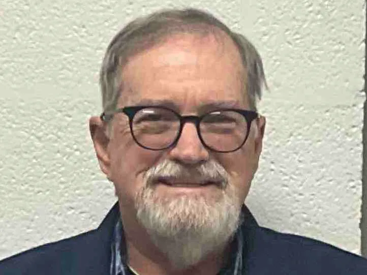 Registry photo of Earnest Sylvester Twaite