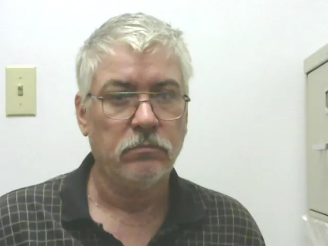 Registry photo of Quin El Scarbrough