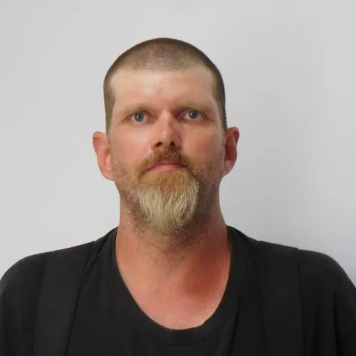Registry photo of Christopher William Elmore