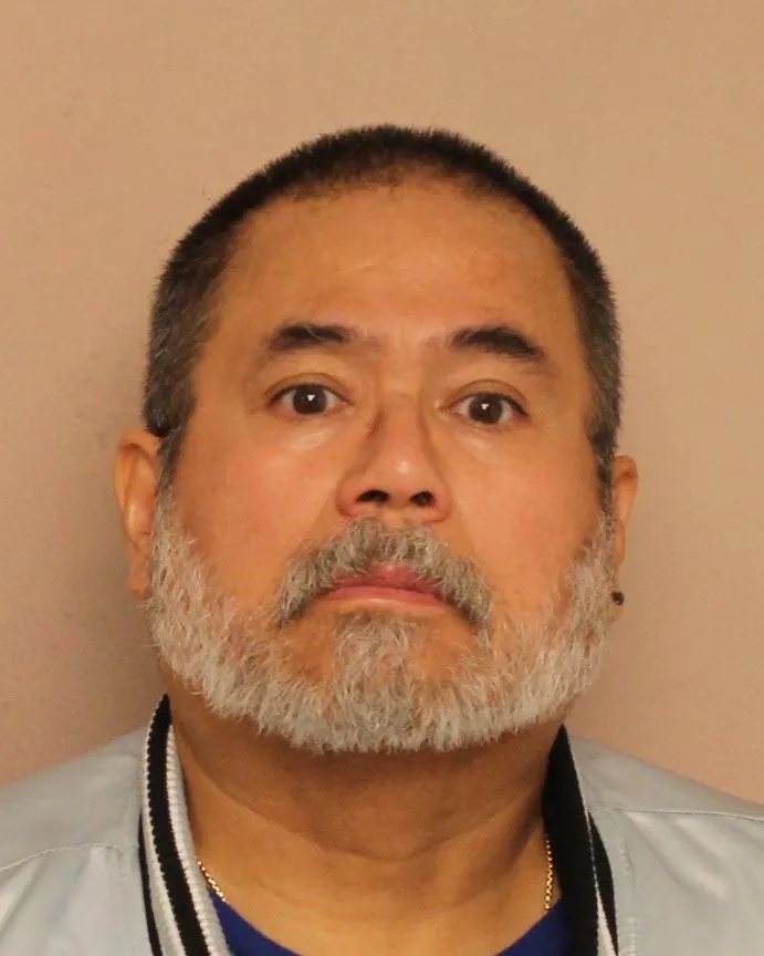 Registry photo of Frank Mendoza Martinez