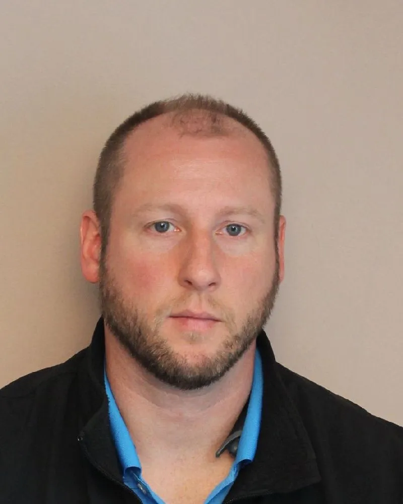 Registry photo of Clinton James Musgrove