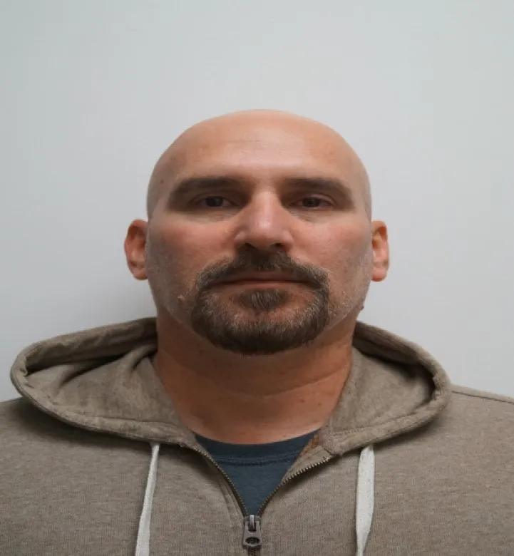 Registry photo of Juan Miguel Velez