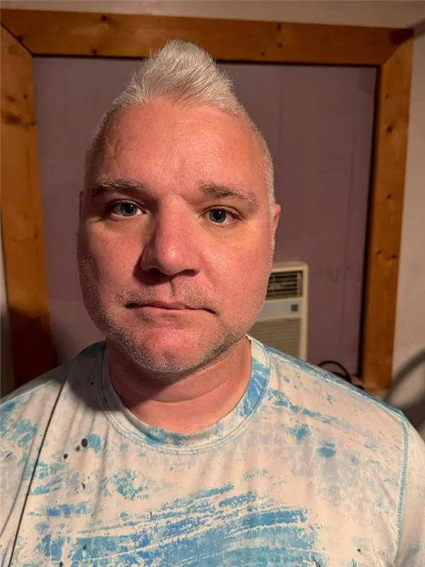 Registry photo of Daniel Joshua Hodge