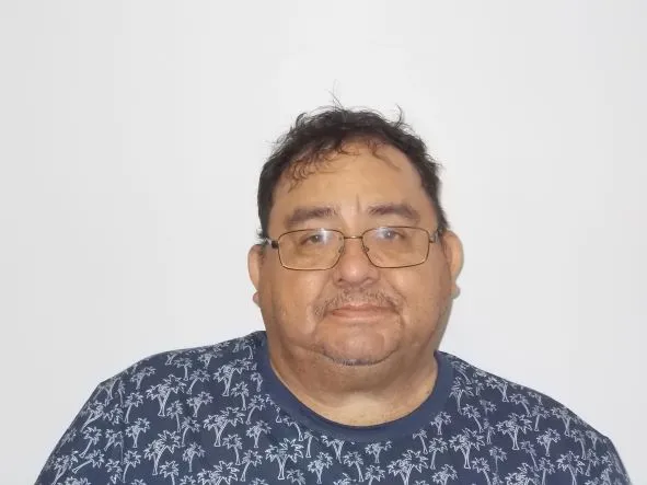 Registry photo of Robert Curiel